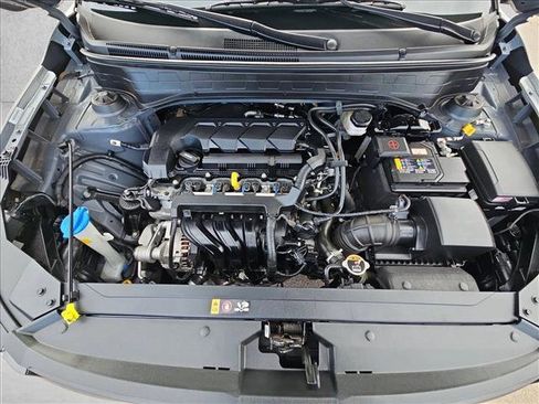 Certified 2025 Hyundai Venue Limited image 22