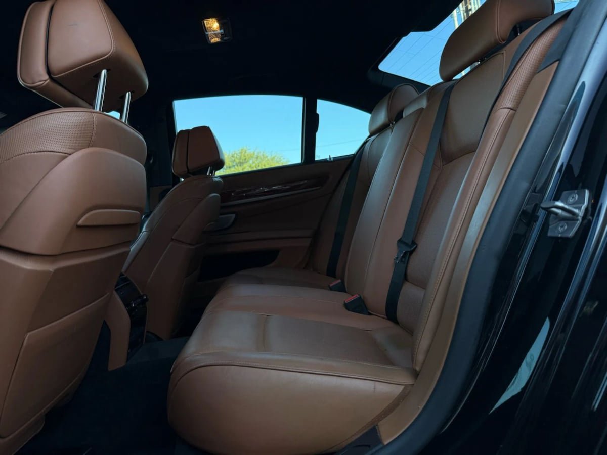 Used 2013 BMW ALPINA B7 RWD image 44