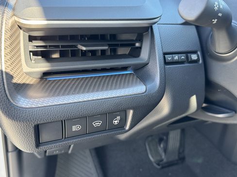 New 2026 Toyota Prius Limited image 17