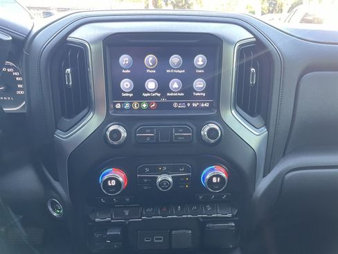 Used 2021 GMC Sierra 2500 SLT AWD/4WD image 22
