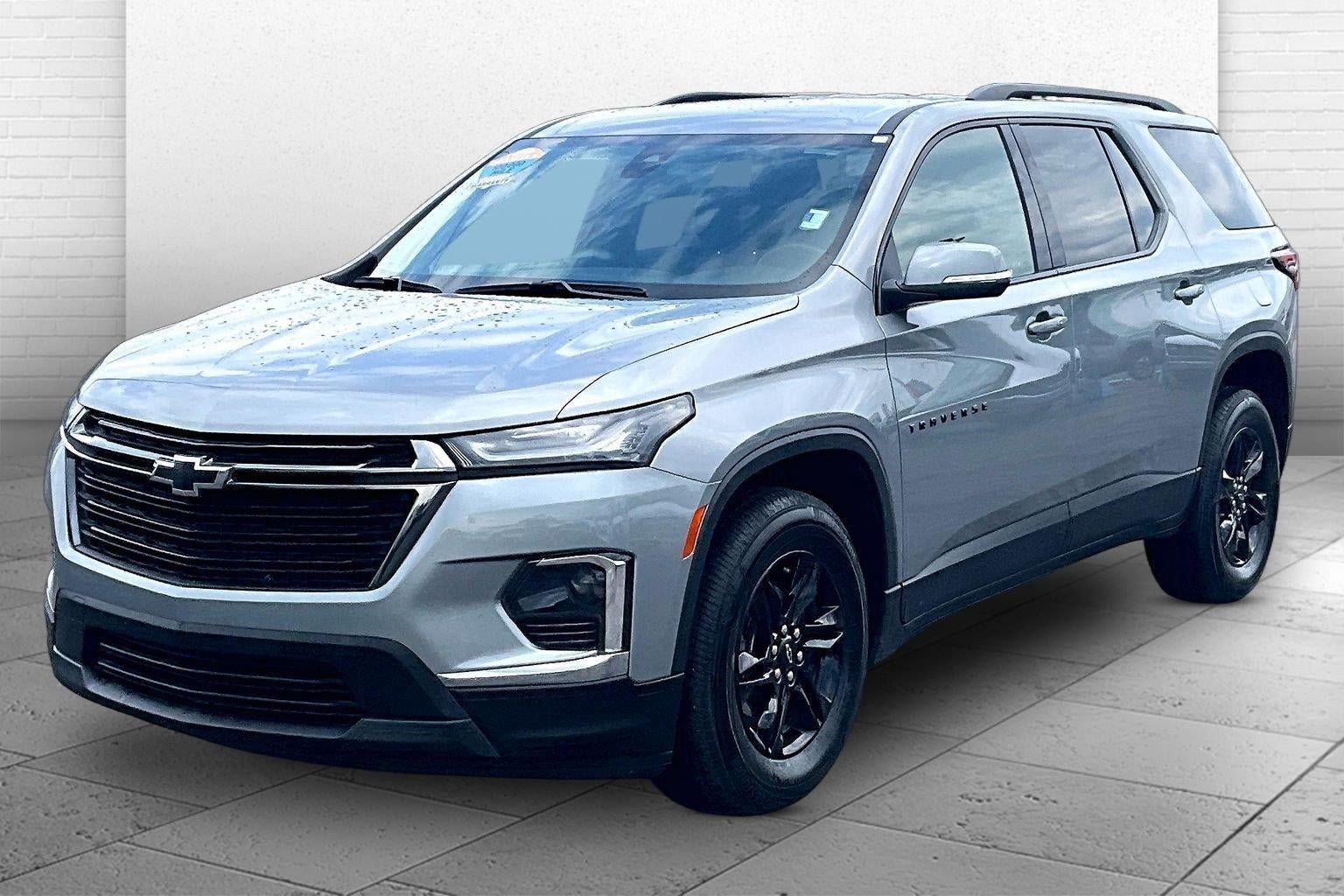 Used 2024 Chevrolet Traverse LT FWD image 13