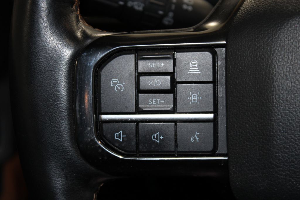 Used 2022 Ford Expedition Platinum AWD/4WD image 39