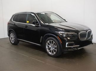 Used 2022 BMW X5 xDrive40i w/ Premium Package AWD/4WD video 1
