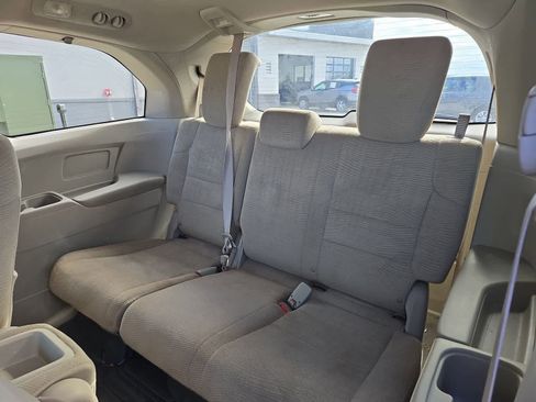 Used 2012 Honda Odyssey EX image 32