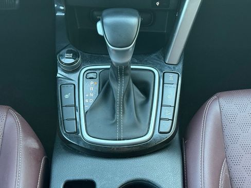 Used 2022 Kia Seltos SX image 18