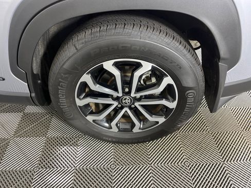 Used 2024 Toyota Corolla Cross AWD Hybrid image 26
