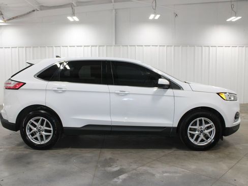 Used 2021 Ford Edge SEL FWD image 11