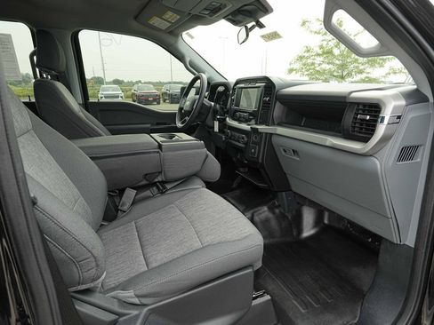 Used 2022 Ford F150 XL w/ Equipment Group 101A High AWD/4WD image 22
