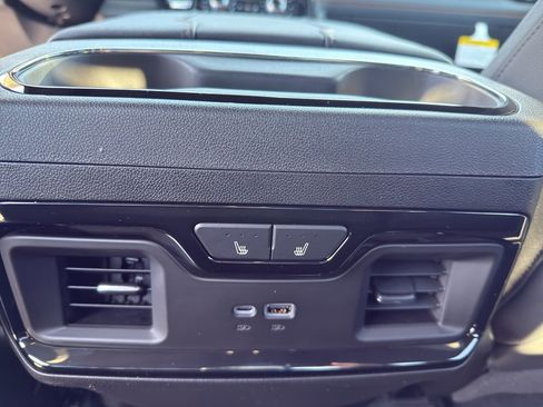 New 2026 GMC Sierra 1500 AT4 w/ AT4 Preferred Package image 21