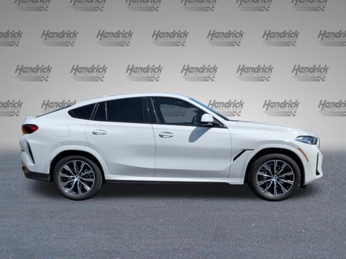 Used 2025 BMW X6 xDrive40i w/ Premium Package AWD/4WD image 6