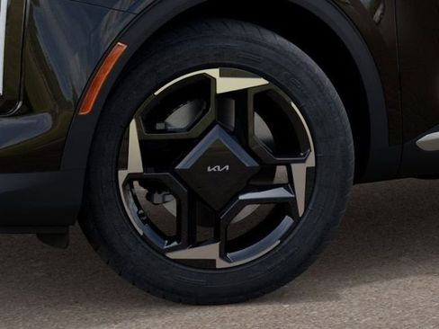 New 2026 Kia Sportage EX FWD image 10
