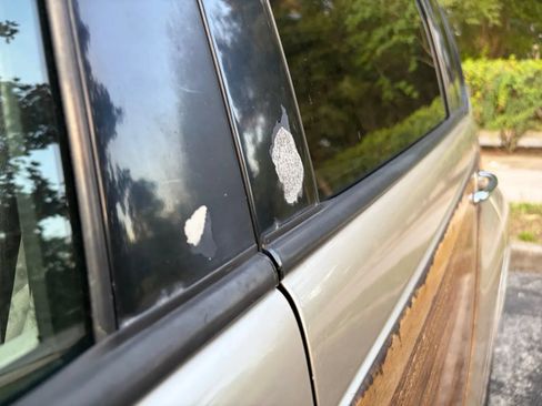 Used 2005 Chrysler PT Cruiser Limited FWD image 28