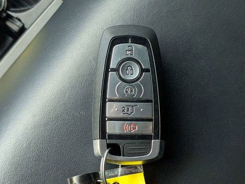 Used 2022 Ford Expedition Platinum image 31