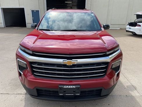 New 2025 Chevrolet Traverse LT w/ Sun and Wheel Package image 8