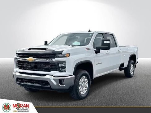 Used 2024 Chevrolet Silverado 3500 LT w/ Convenience Package image 1