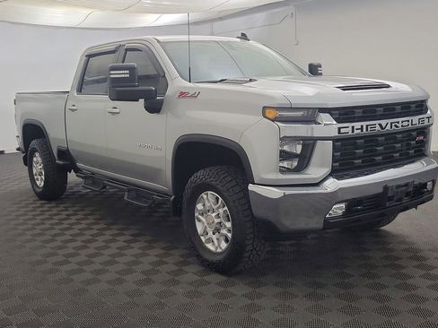 Used 2021 Chevrolet Silverado 2500 LT w/ Convenience Package image 7