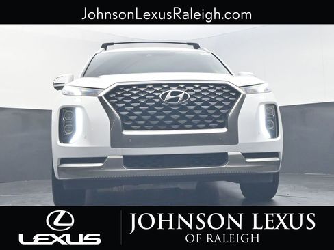 Used 2022 Hyundai Palisade Calligraphy w/ Winter Package image 15