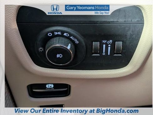 Used 2021 Jeep Grand Cherokee L Limited w/ MOPAR Finishing Package AWD/4WD image 25