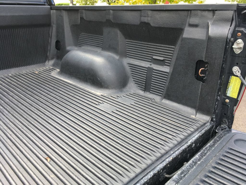 Used 2016 Toyota Tundra SR5 AWD/4WD image 37