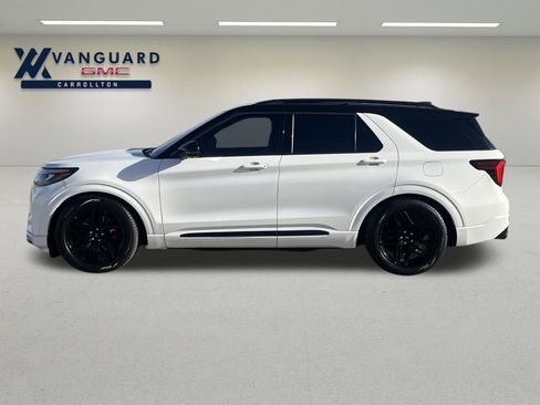 Used 2025 Ford Explorer ST w/ Sun And Sound Package image 2