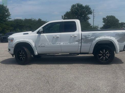 Used 2022 RAM 1500 Big Horn AWD/4WD image 4