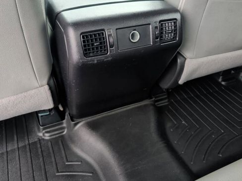 Used 2015 Toyota Tundra SR5 w/ TRD Off Road Package AWD/4WD image 36