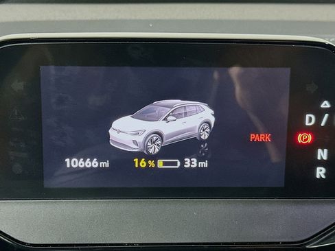Used 2024 Volkswagen ID.4 2WD image 18