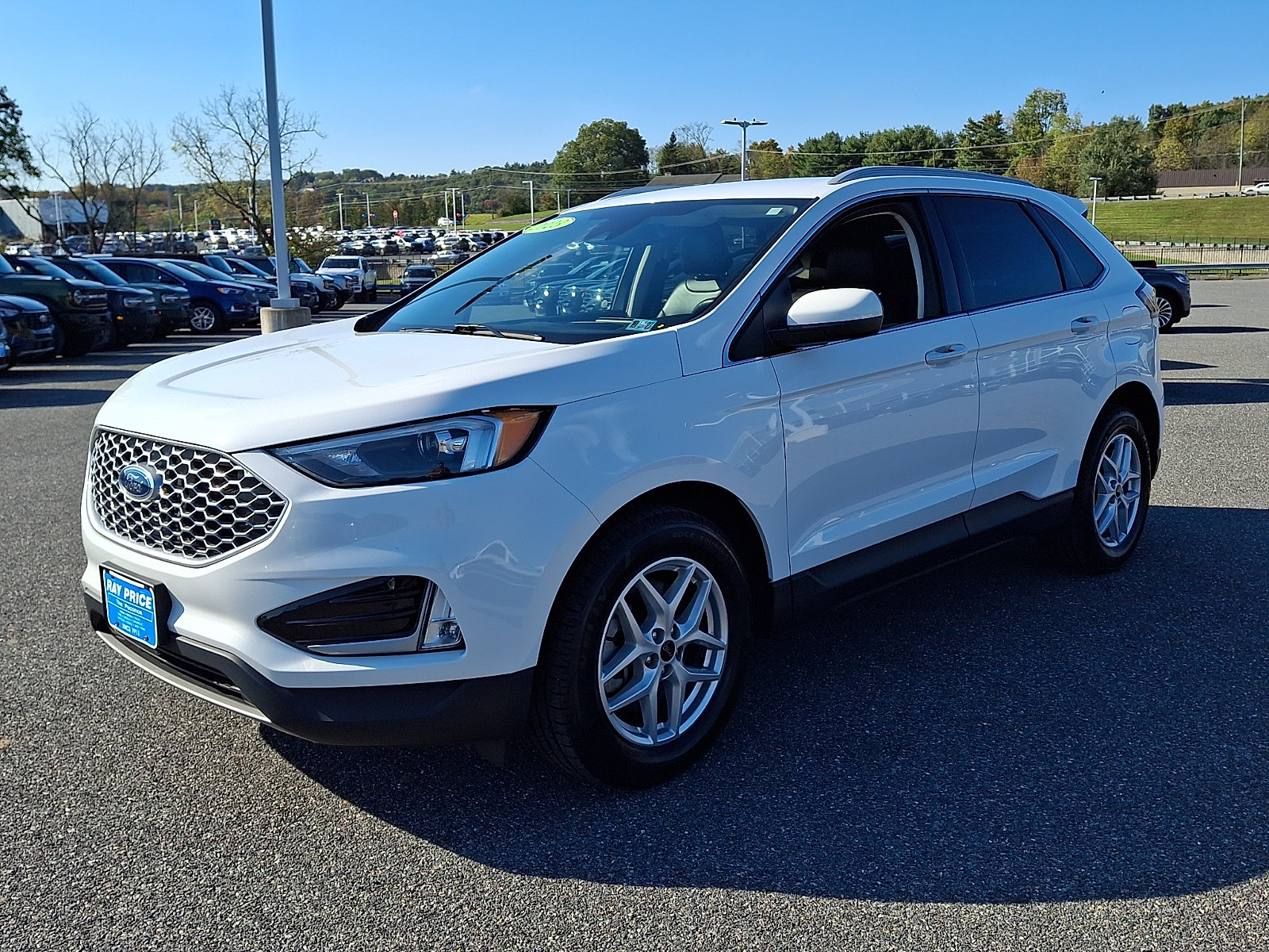 Used 2023 Ford Edge SEL w/ Convenience Package AWD/4WD image 4