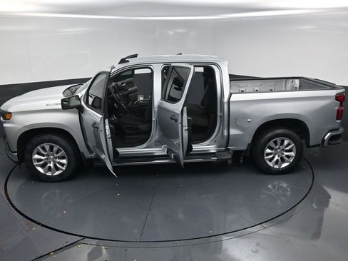 Used 2022 Chevrolet Silverado 1500 Custom image 22