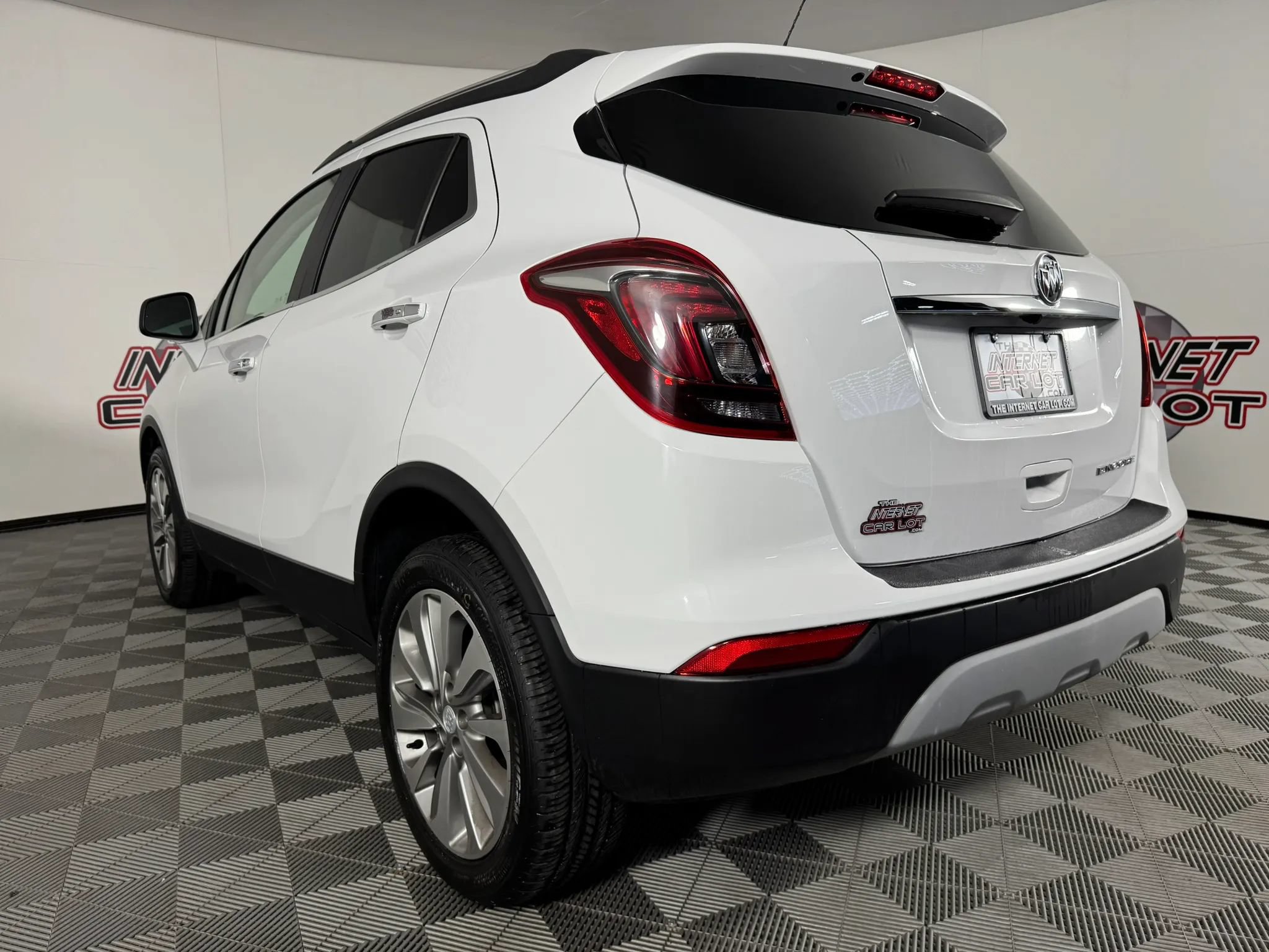 Used 2020 Buick Encore Preferred FWD image 26
