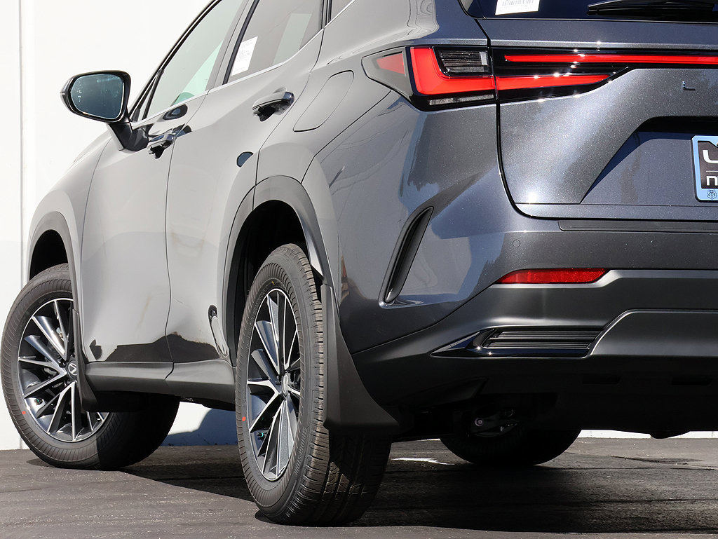New 2026 Lexus NX 350 AWD w/ Premium Package image 8