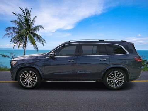 Used 2024 Mercedes-Benz GLS 580 4MATIC image 33