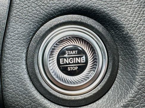 Used 2022 Mercedes-Benz GLC 300 image 18