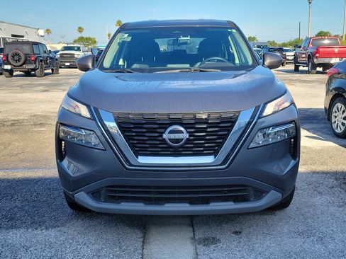 Used 2023 Nissan Rogue SV AWD/4WD image 2