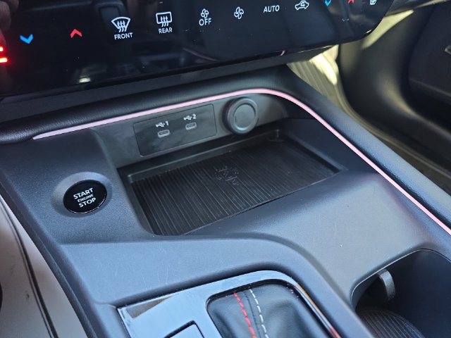 Certified 2026 Nissan Sentra SR w/ SR Premium Package FWD image 34
