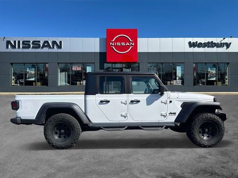 Used 2020 Jeep Gladiator Sport w/ Quick Order Package 24S image 5