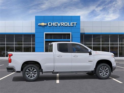 New 2026 Chevrolet Silverado 1500 LT w/ Z71 Off-Road Package image 5