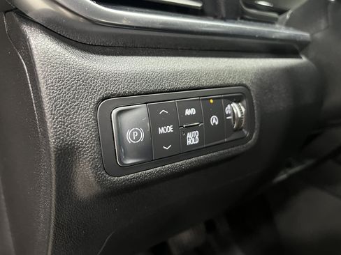 Used 2025 GMC Terrain Elevation AWD/4WD image 13