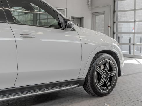 Used 2025 Mercedes-Benz GLE 450e 4MATIC image 30
