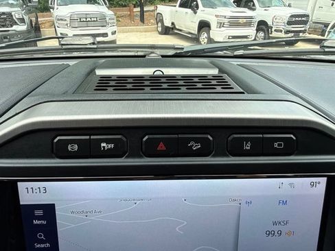 Used 2022 Ford F450 Platinum w/ FX4 Off-Road Package AWD/4WD image 78