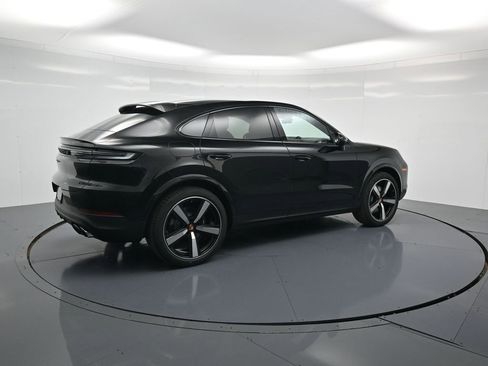 New 2026 Porsche Cayenne Coupe image 31