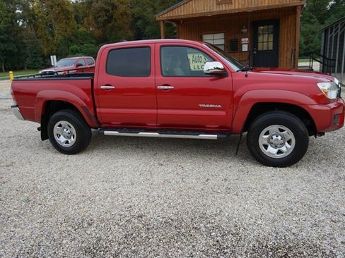 Used 2012 Toyota Tacoma PreRunner image 20