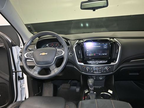 Used 2021 Chevrolet Traverse Premier w/ Redline Edition FWD image 18