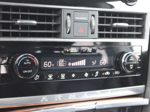 Used 2023 Nissan Armada SL image 43