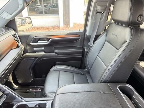 Used 2024 GMC Sierra 1500 Denali w/ Denali Reserve Package RWD image 21