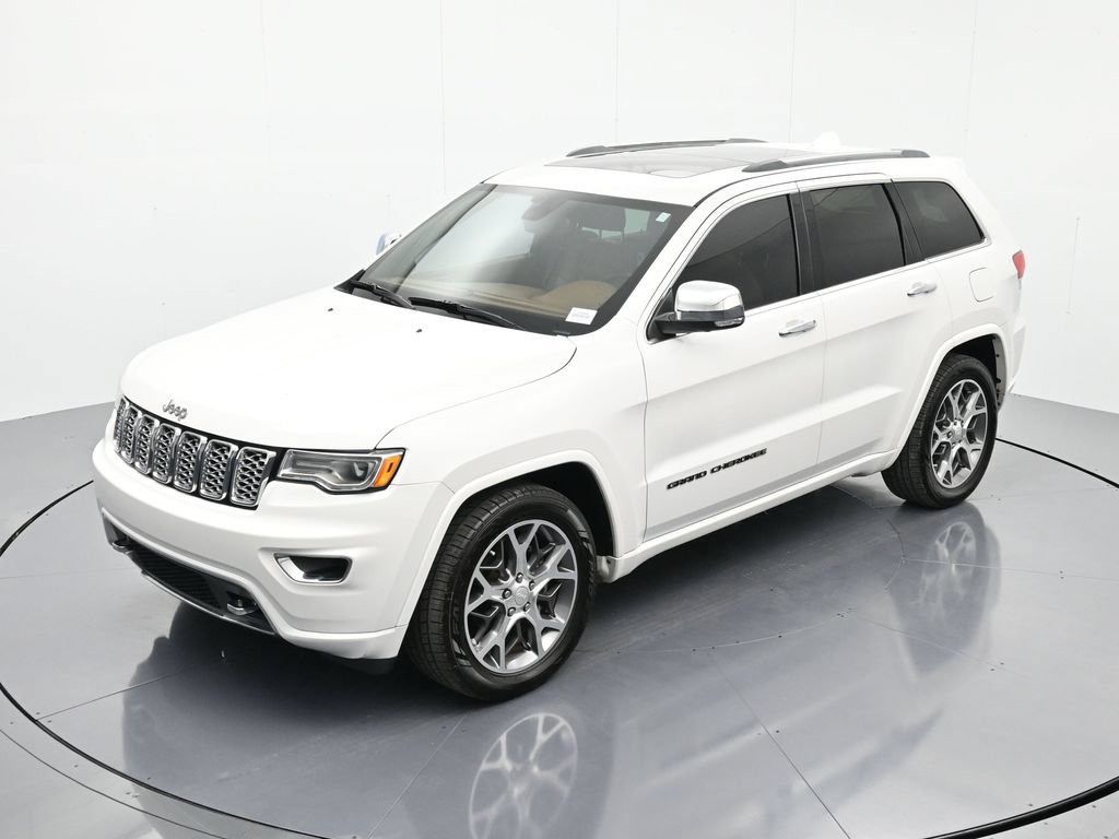 Used 2020 Jeep Grand Cherokee Overland w/ Interior Metal Package AWD/4WD image 28