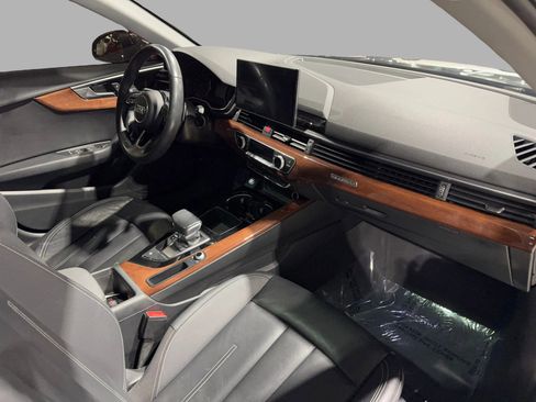 Used 2022 Audi A4 2.0T Premium w/ Convenience Package image 30