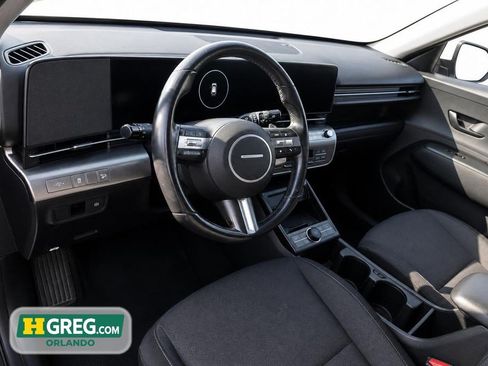 Used 2024 Hyundai Kona SEL w/ Convenience Package FWD image 11