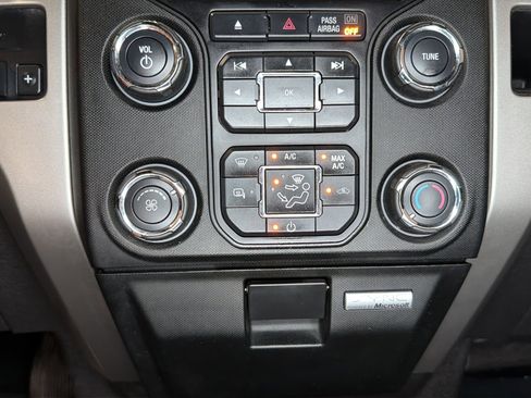 Used 2013 Ford F150 XLT w/ Mid Equipment Group RWD image 27