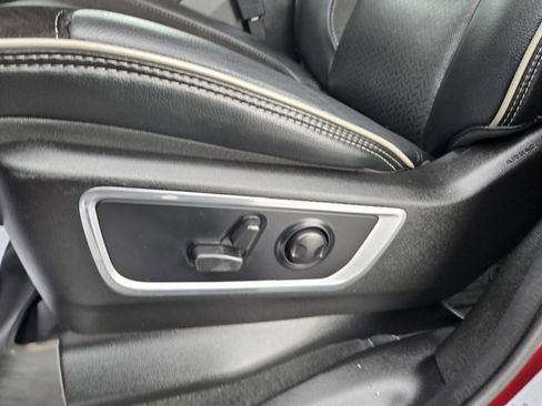 Used 2022 RAM 1500 Laramie image 30